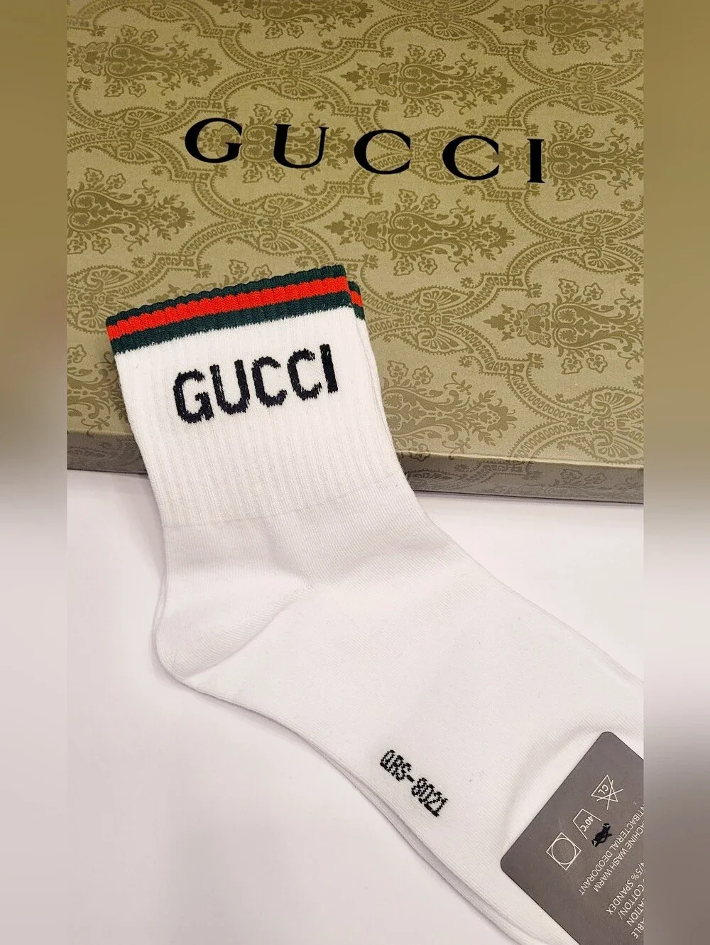 🇮🇹 Gucci White Crew Socks🧦 with Red & Green Stripes🇮🇹